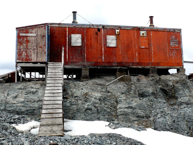 abandoned chilean Antarctic base, photo by Zena Cardman