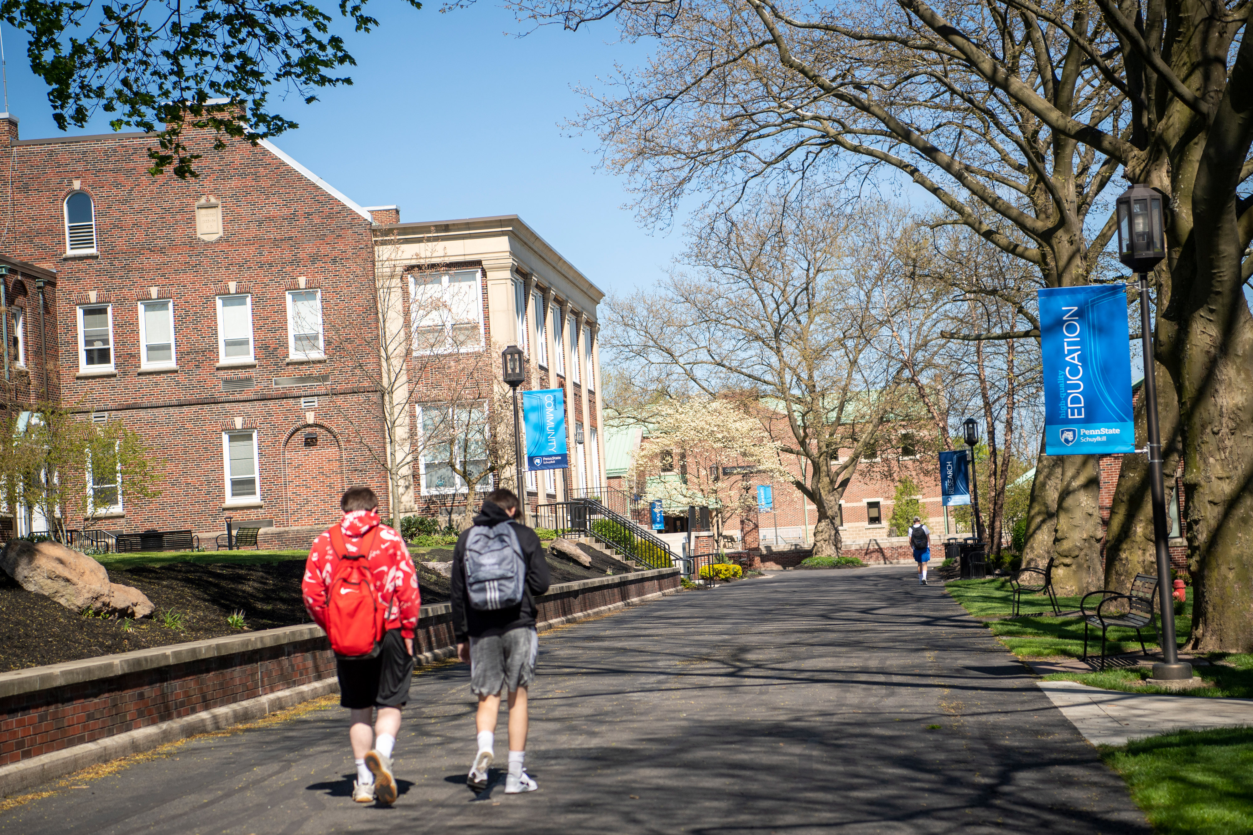 Students walking on Penn State Schuylkill campus