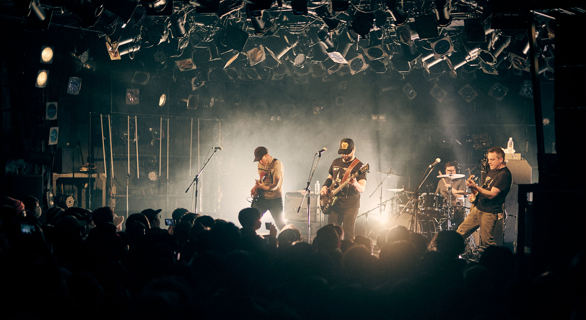 group shot of Ethel Meserve performing in Japan in early 2026, by Taku Tatewaki