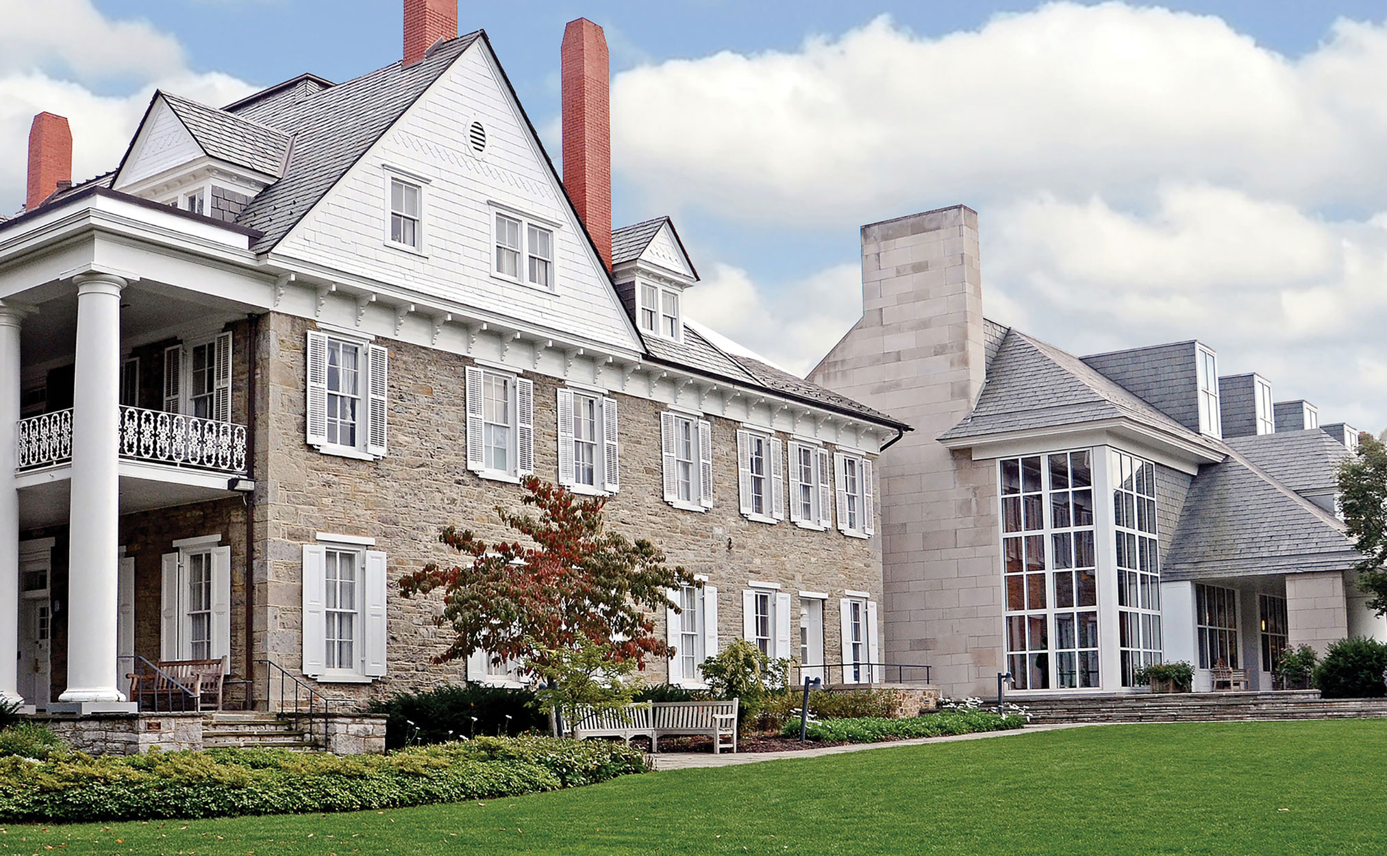 exterior photo of Hintz Family Alumni Center by Cardoni