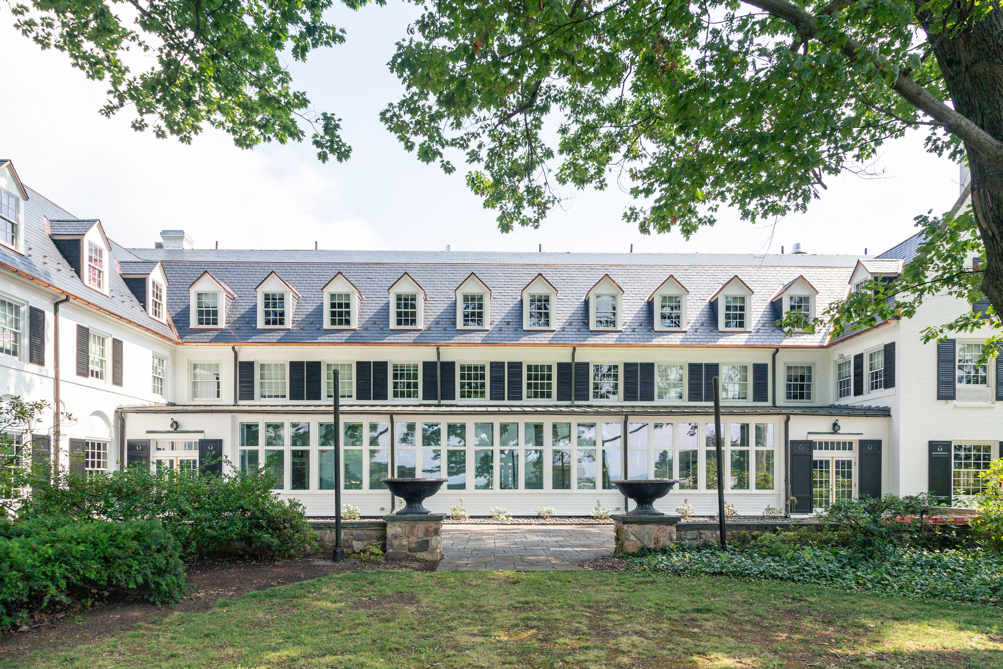 patio adjacent to the Nittany Lion Inn restaurant, photo by Nick Sloff '92 A&A