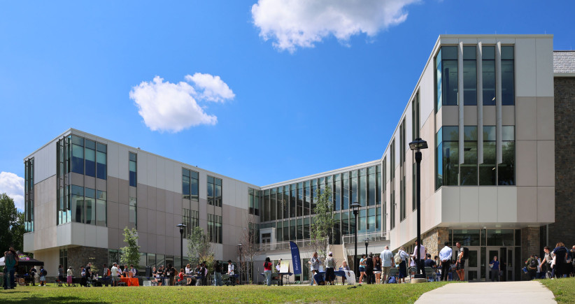 exterior building at Penn State Abington