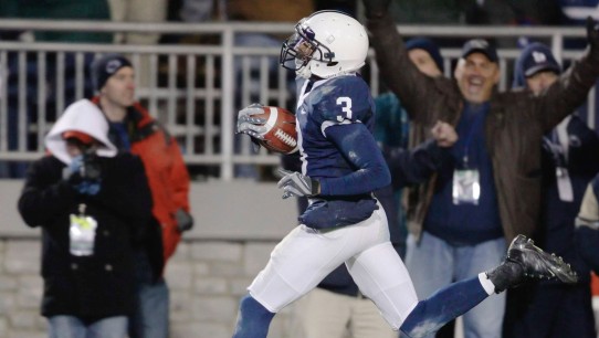 Butler running down the sidelines, photo by Penn State Athletics